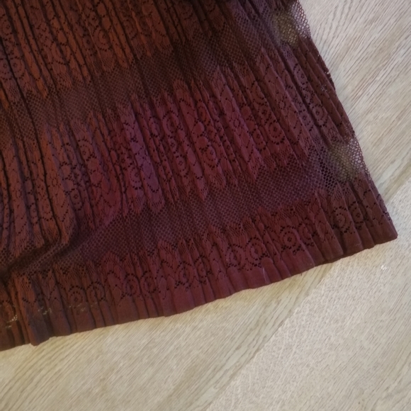 Lace midi skirt - faith and joy - Picture 4 of 9